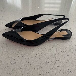 Chic Black Slingback Flats